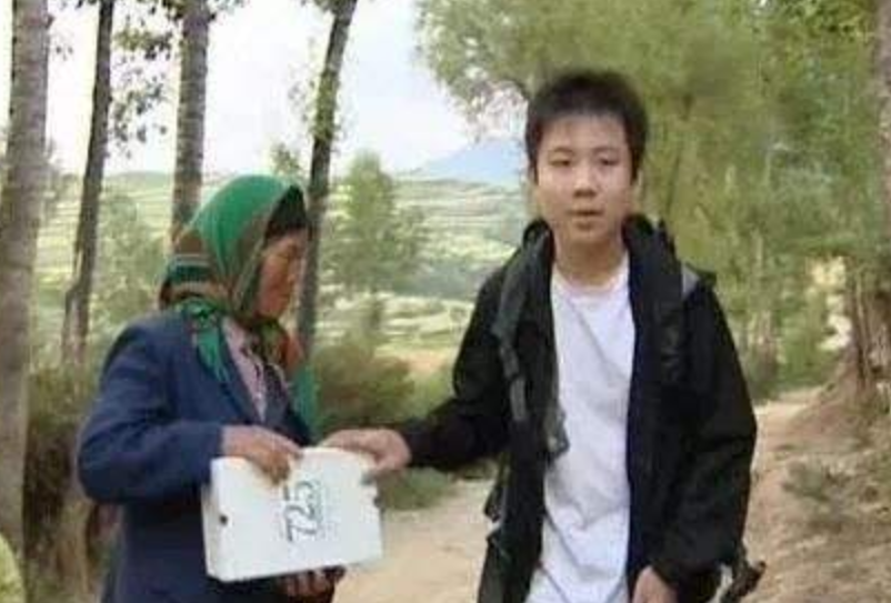 寒门贵子高占喜：15年前他是富人游戏中的陪衬，如今却成最大赢家