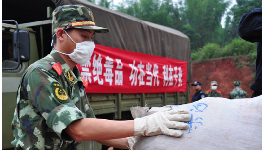三辆豪车带老人小孩云南旅游，引起警方怀疑，多人被判死刑