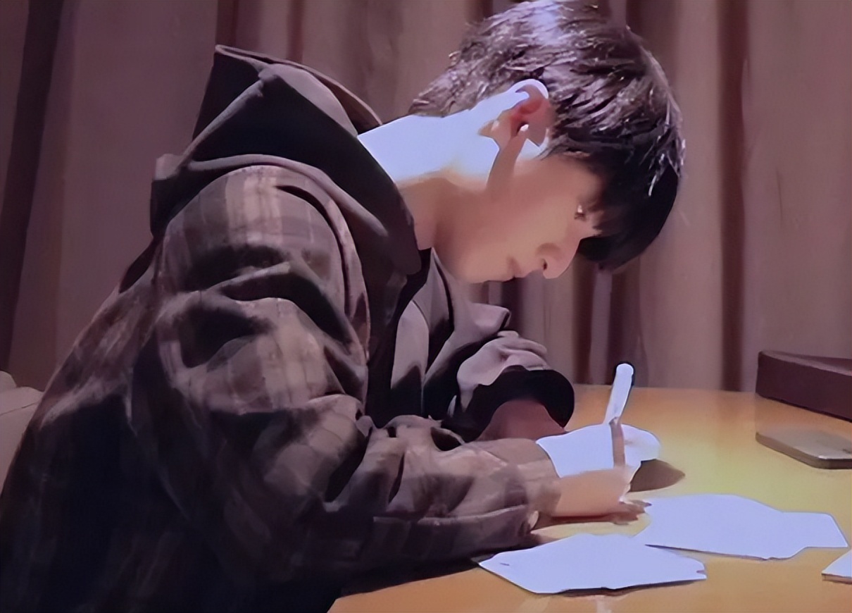 时代少年团3人通过中戏艺考，马嘉祺第三，今年文化分还会落榜吗