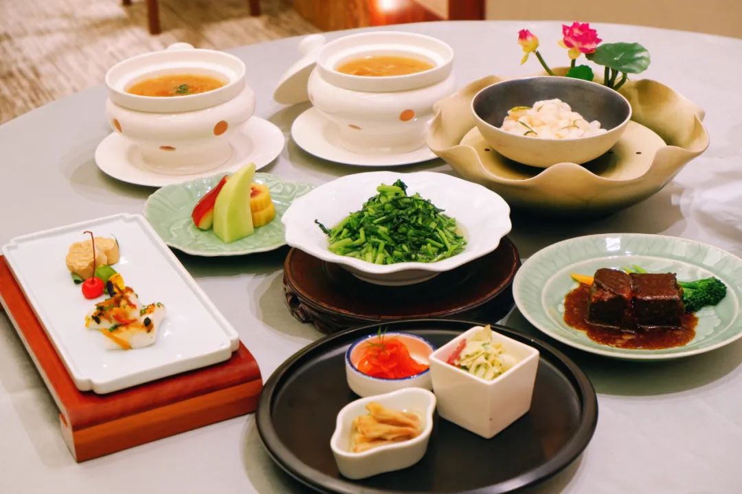 暴吃杭州13家高端餐厅，这份美食地图都是体重换的