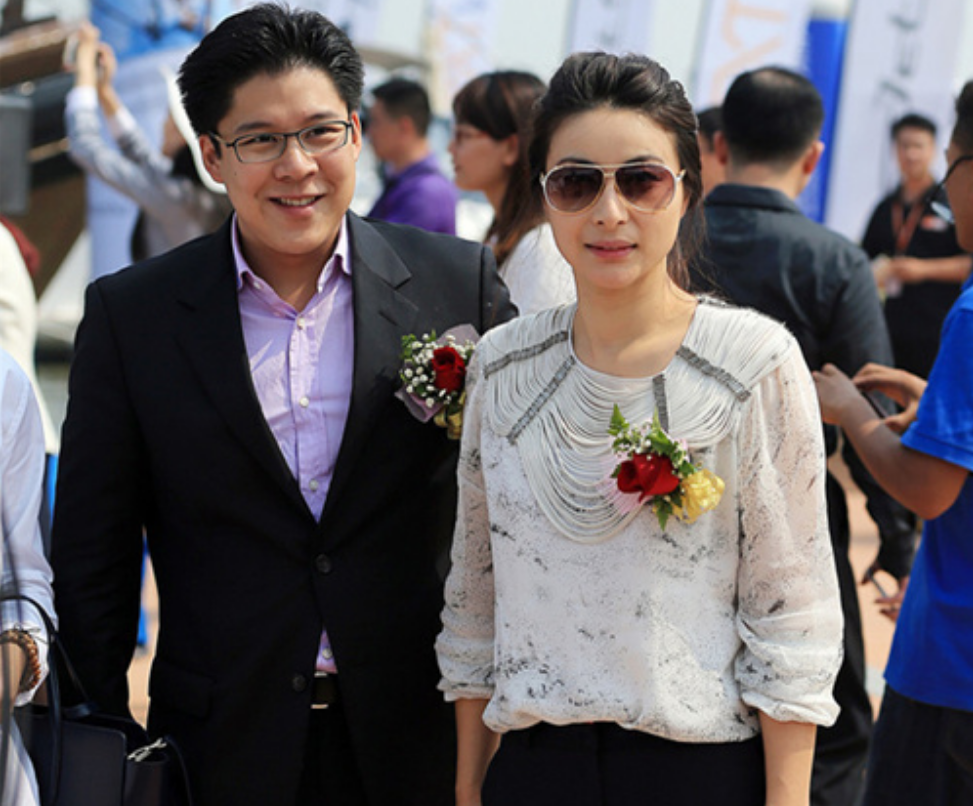 三房太太，13名子女，争夺百亿家产，霍家宫斗可比港剧精彩多了
