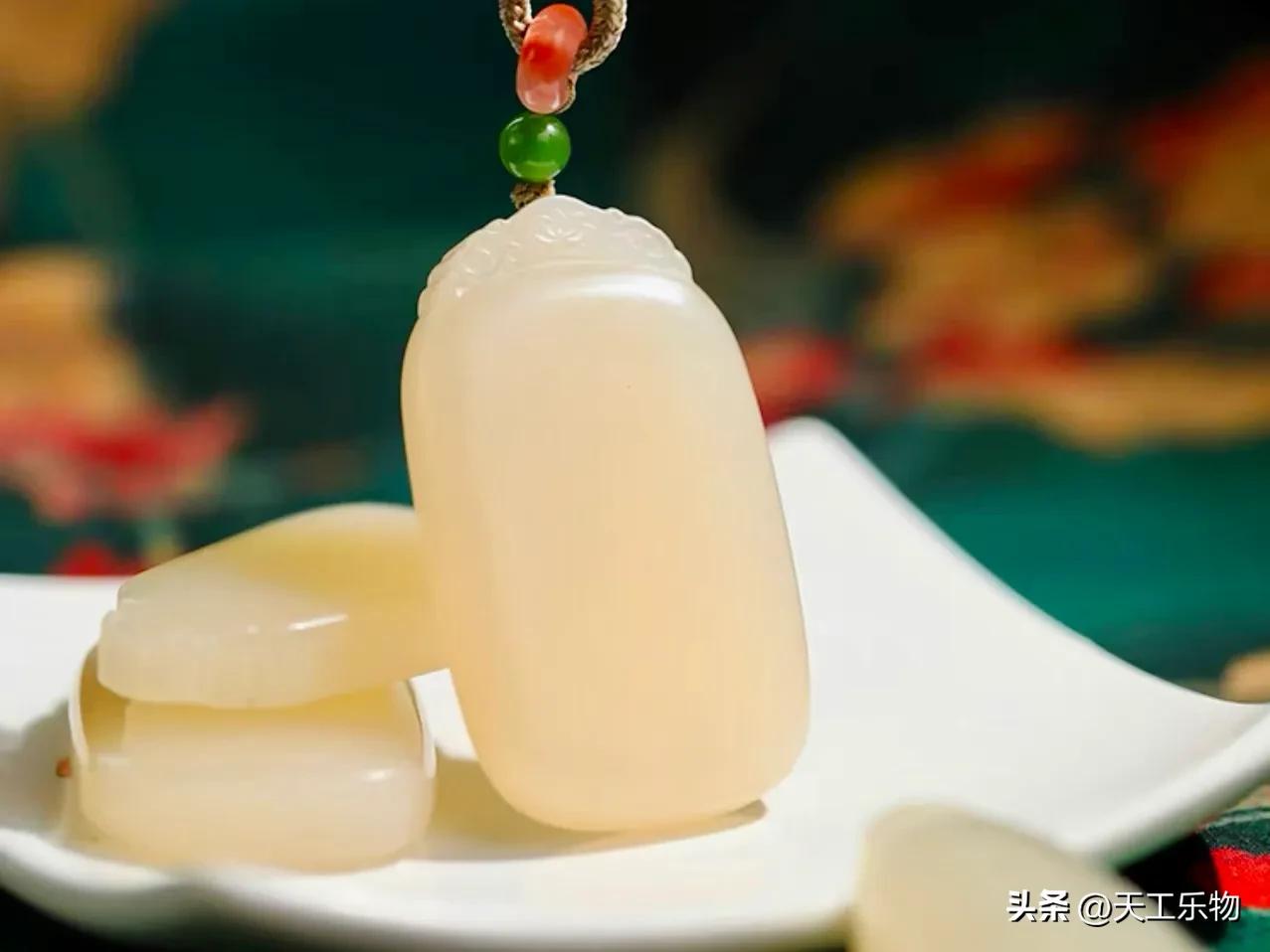 北京奥运会奖牌用什么玉（北京奥运的“金镶玉”奖牌，究竟是不是和田玉？）