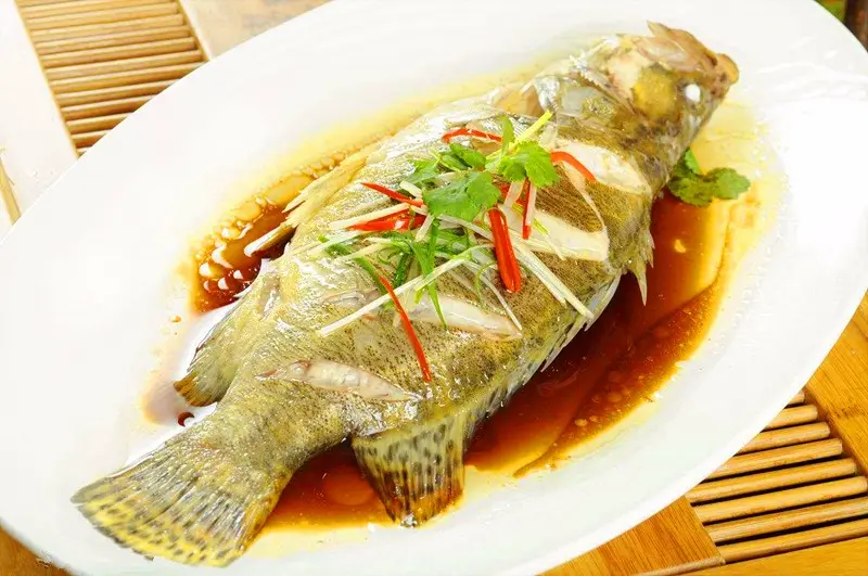 清蒸鲽鱼的做法 -春风号