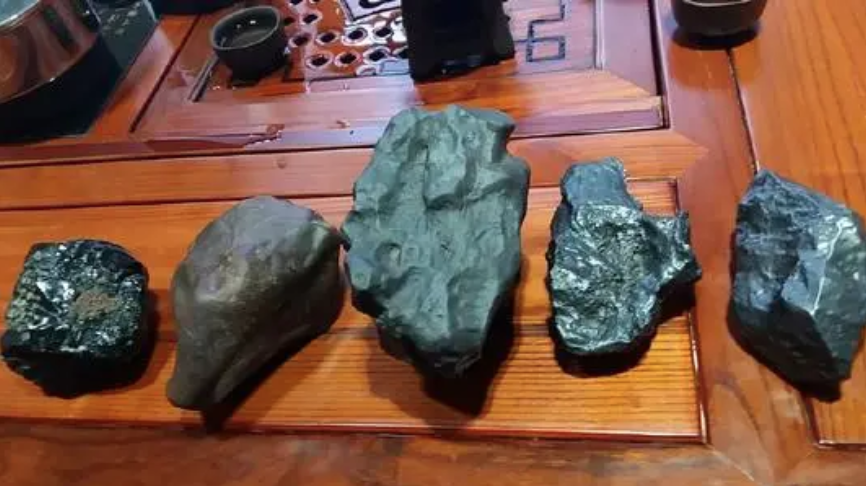 深圳海关没收470公斤外星陨石，比黄金还贵100倍，会产生辐射吗？