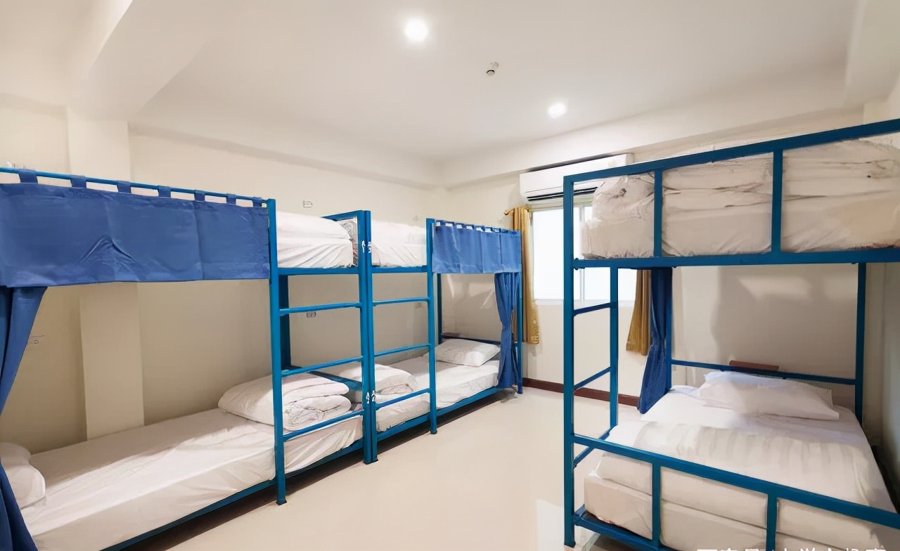 中国大学宿舍十大等级，你住在第几级？看到第3个我酸了...