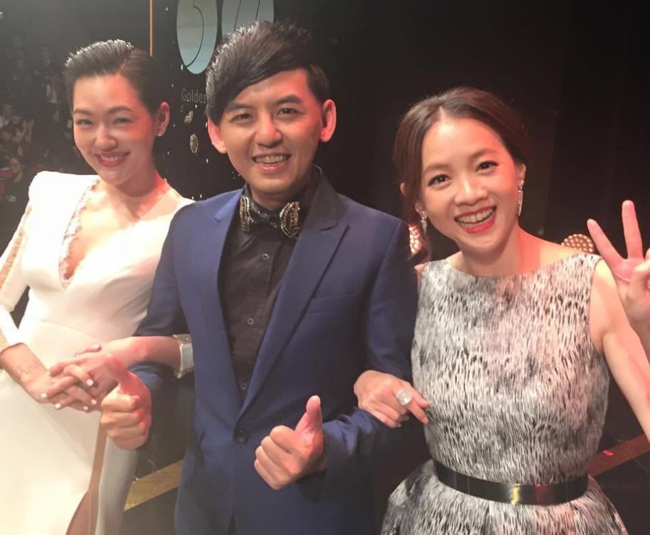 明星抽烟(明星抽烟名单)_友友