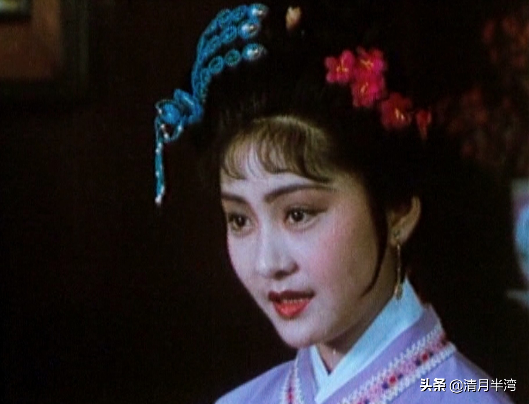 北影版《红楼梦》40位美人集锦，耐看不撞脸，打酱油的都惊鸿一瞥