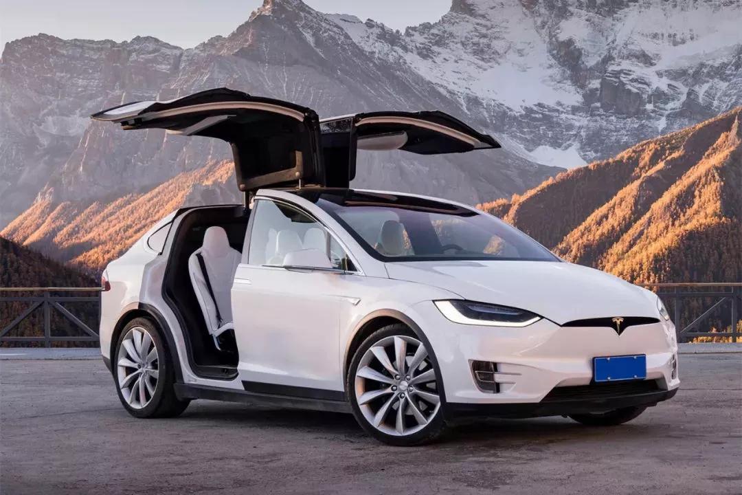 贾跃亭FF91参加豪车节，离量产又近一步，特斯拉是不是要颤抖了？