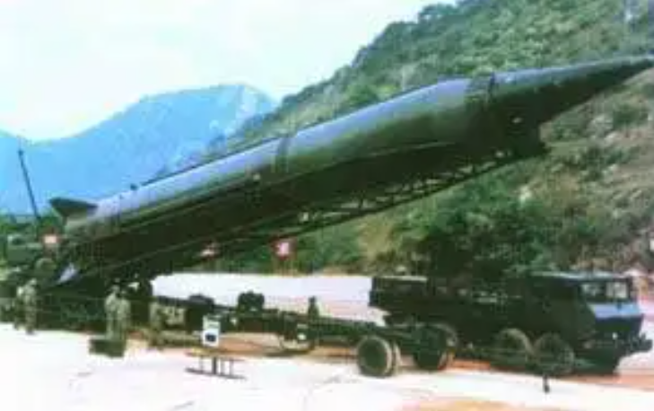 2008年汶川地震时，哪几个国家捐款最多？