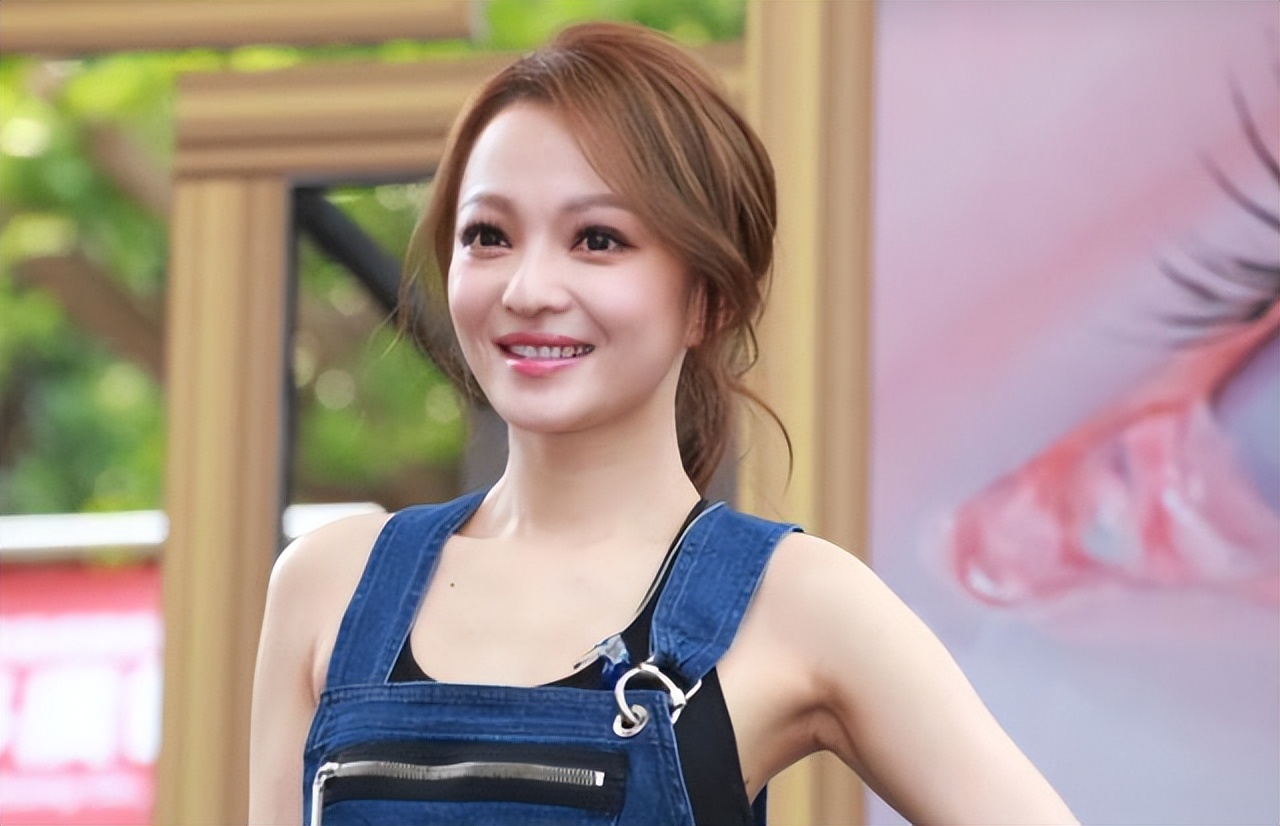 有苦难言的8位明星，多年顽疾缠身，有人成身体缺陷抱憾一生