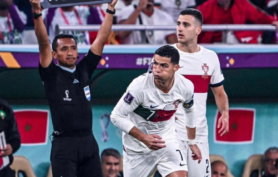 0-1，葡萄牙出局！国内名嘴：卡塔尔花2000亿，给摩洛哥办世界杯
