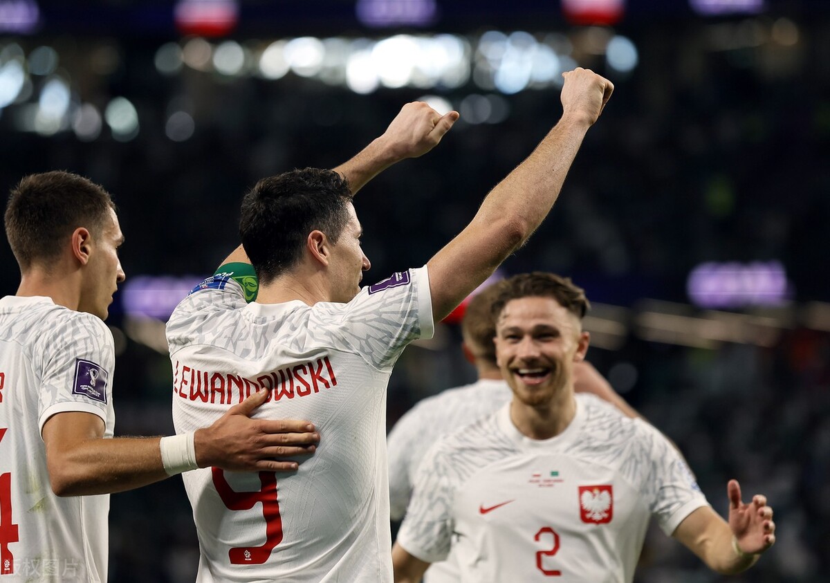 2018世界杯波兰（世界杯-莱万收获处子球+助攻 什琴斯尼扑点 波兰2-0沙特）