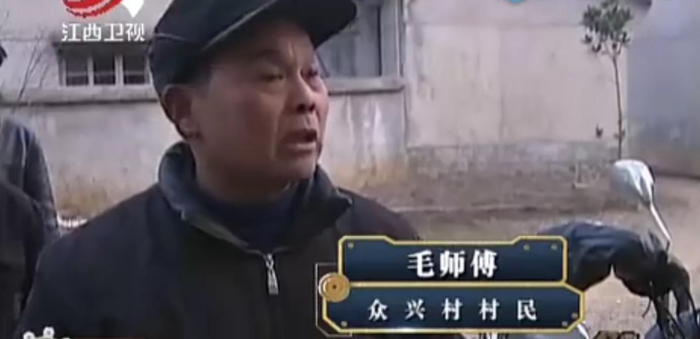 记者体验乡村闹鬼小屋，监控拍下诡异事件