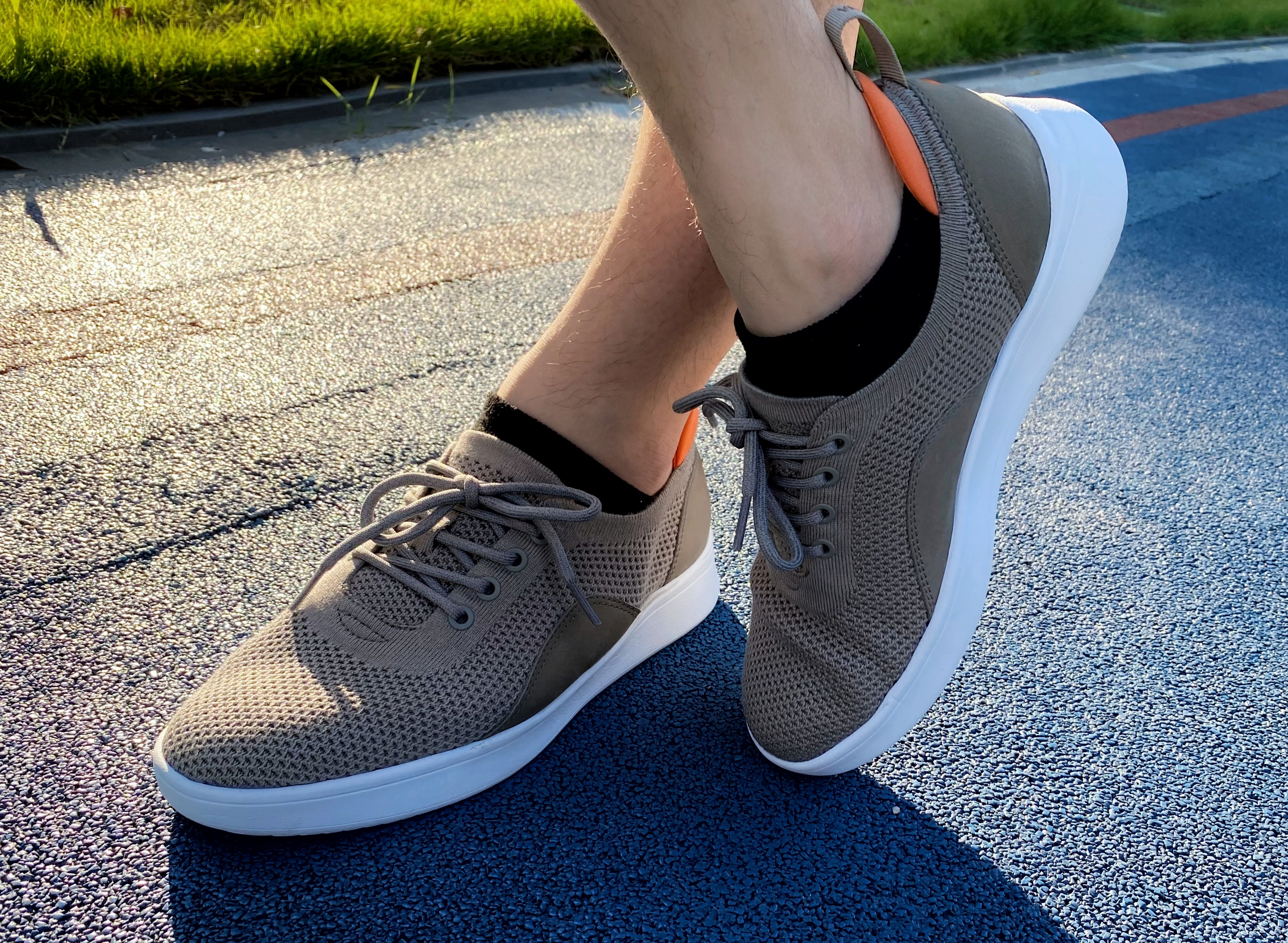 不用穿袜子也能很舒适的鞋子，你，准备入手吗？