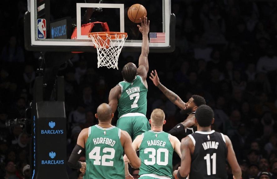 為什么好多人看nba（5項聯盟第1！被橫掃后超級崛起，詹姆斯心生羨慕，塔圖姆也沒想到）