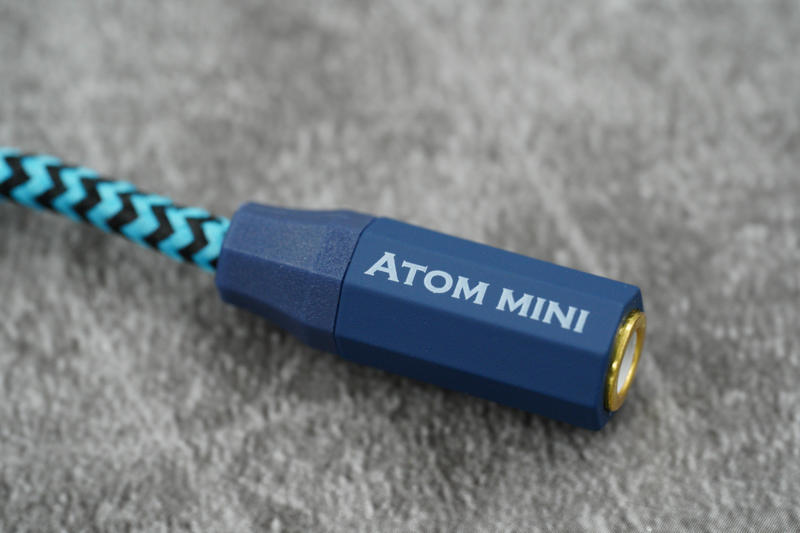 200块就能让手机出好声音，体验小尾巴内卷典范：atom mini