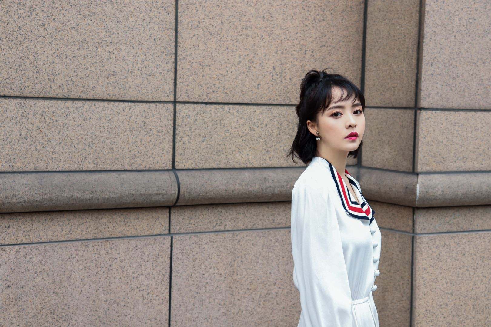 电视剧《烈火战马》正式定档，看看主演明星你们最喜欢谁呢？