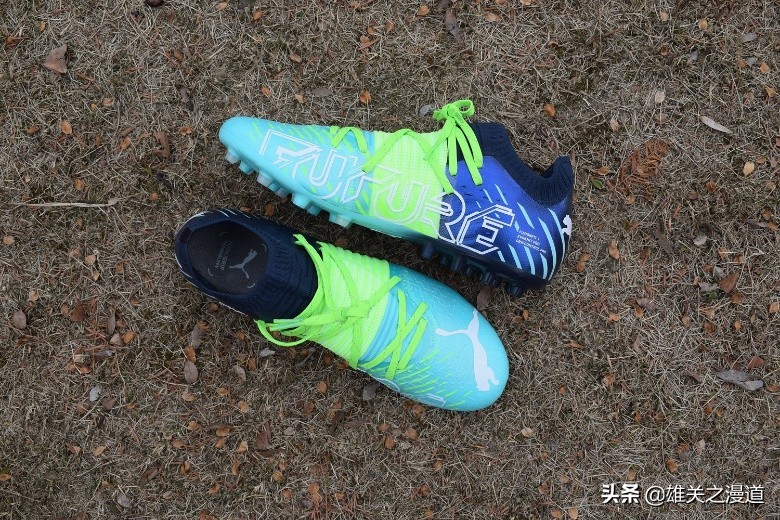 假草用什么足球鞋(Puma Future Z 1.2 MG足球鞋，绿茵实战派)