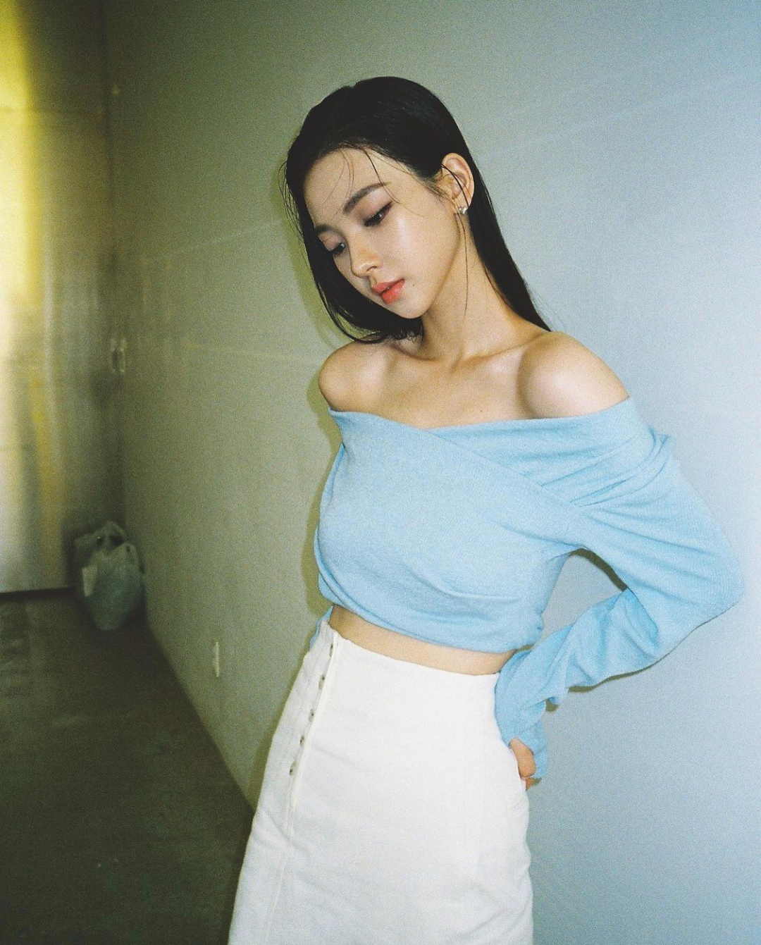 一次能吃三包拉面！完美身材一线女爱豆公开惊人饭量引人怀疑