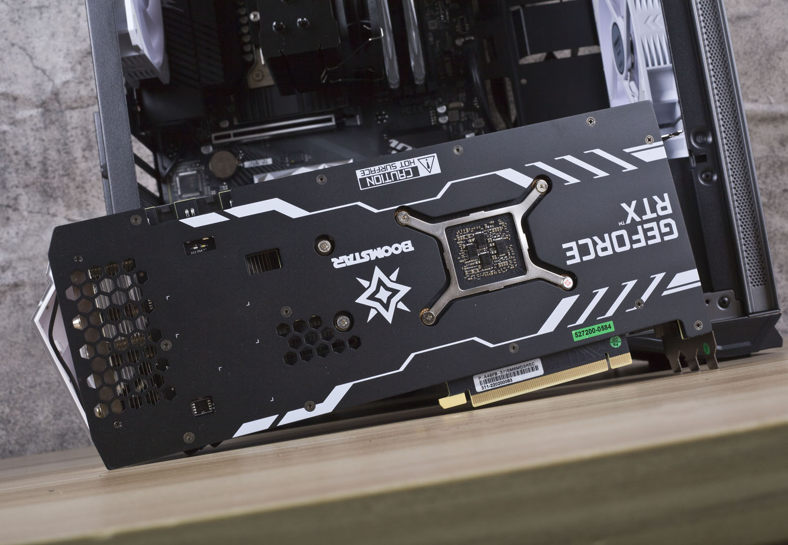 双网面开孔光污染+散热拉满，爱国者YOGO M2 性能版体验