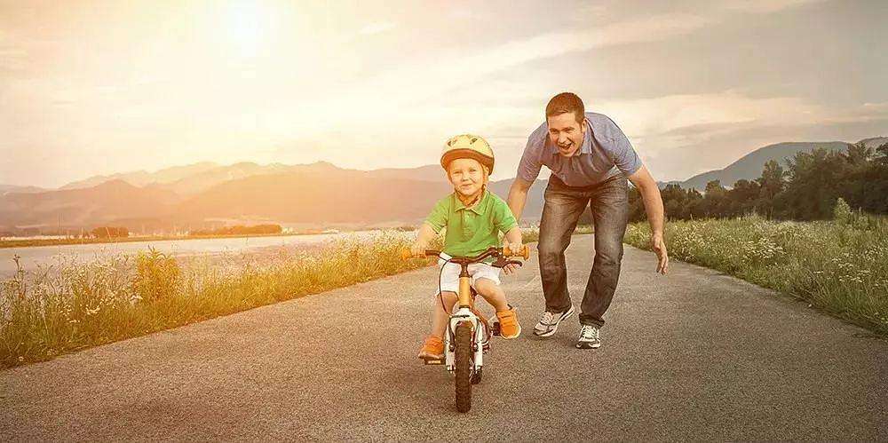 重温上海犹太妈妈培养富豪手记《特别狠心特别爱》，爱而有教