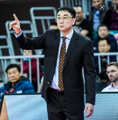杜锋带领的中国男篮2020战绩(多次执教中国男篮的篮球主帅，其中一位执教战绩一直是天花板)