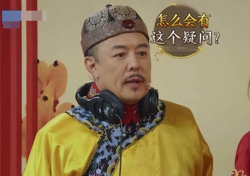 “皇帝专业户”张铁林：改国籍，字画卖十万，痴恋女学生不负责