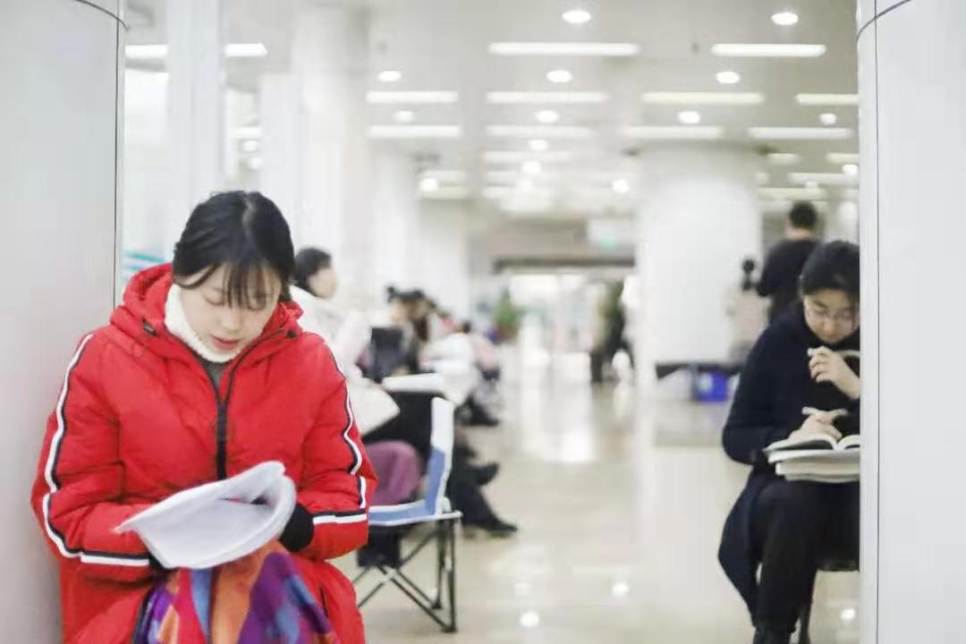 考研数学和高考数学哪个难（2022年考研笔试结束）