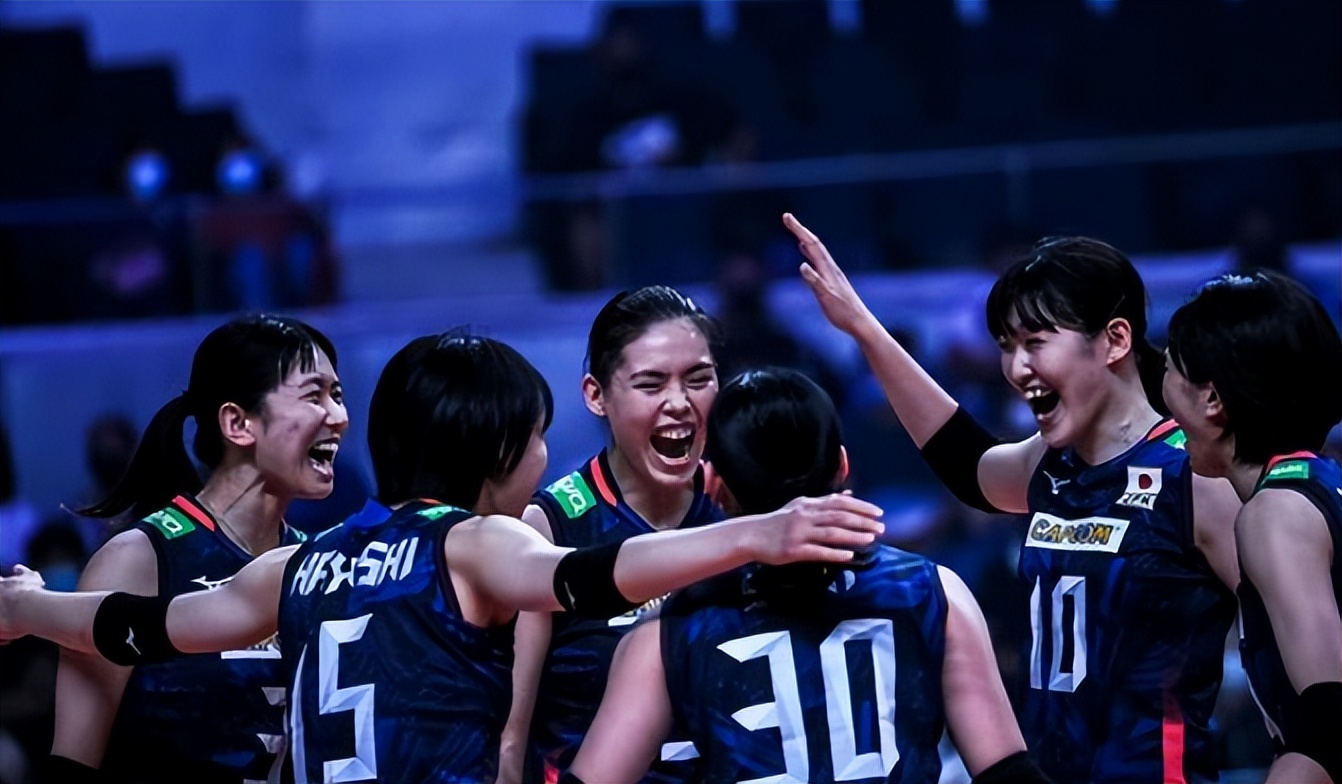 世界杯日本vs波兰重播视频(5战5胜积14分！日本女排3-0完胜波兰女排，继续领跑世联赛积分榜)