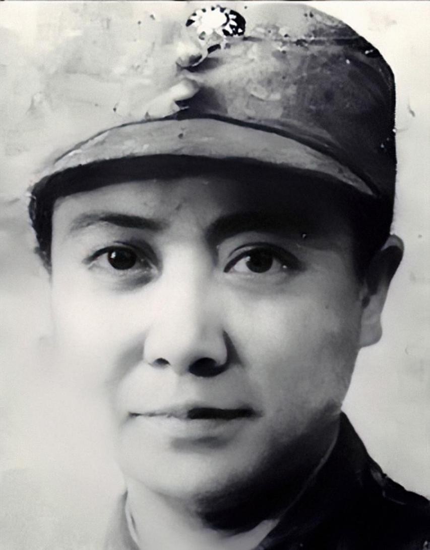 陈毅被妻子锁门外，冲动下提离婚，周恩来找到张茜：给你提个建议