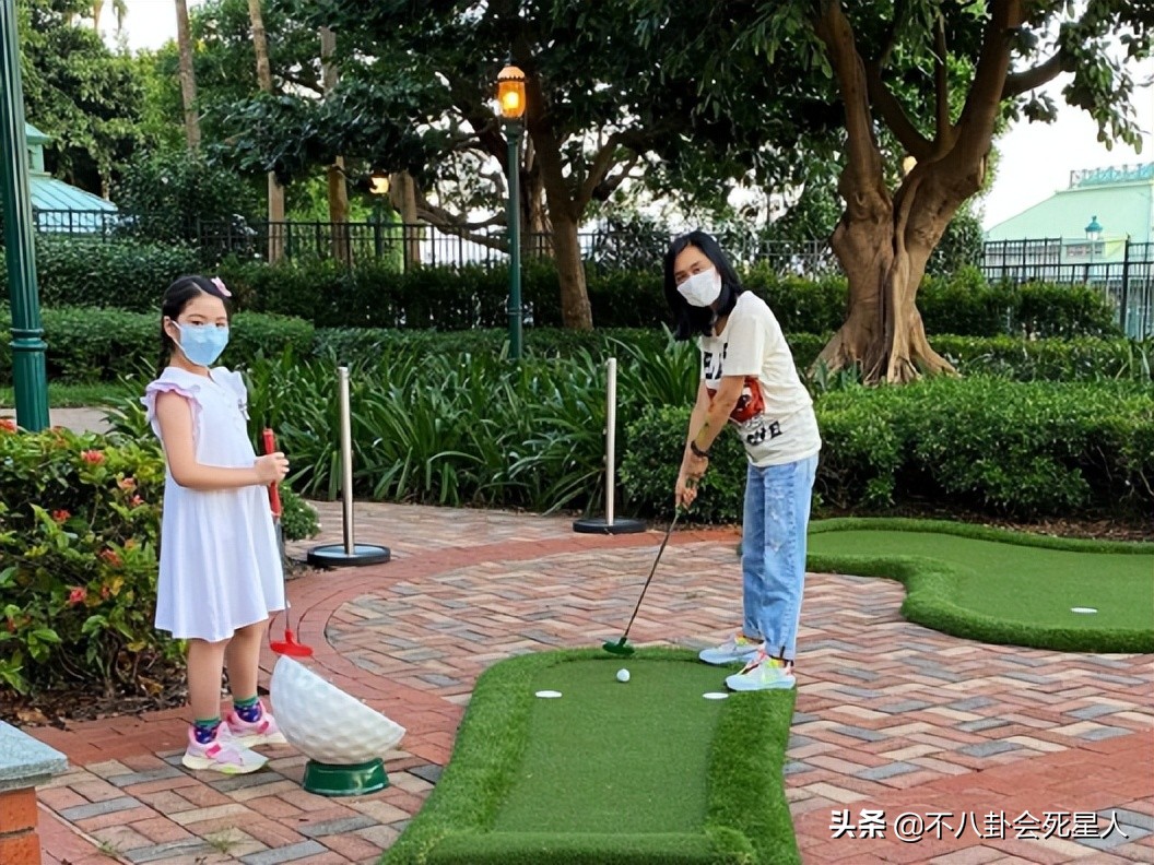 盘点8位从小美到老的顶级美女女星(没打针整过容的女星有哪些)