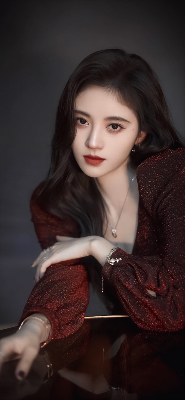 娱乐圈的水有多深？明星咖位决定红毯待遇，杨紫、鞠婧祎差距太大