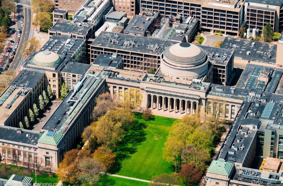 美貌才华并存的3所大学，哈佛、剑桥、麻省理工，不看会遗憾哦