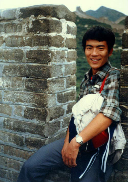 央视著名体育主持人黄健翔：离婚15年，现在生活状况怎样？