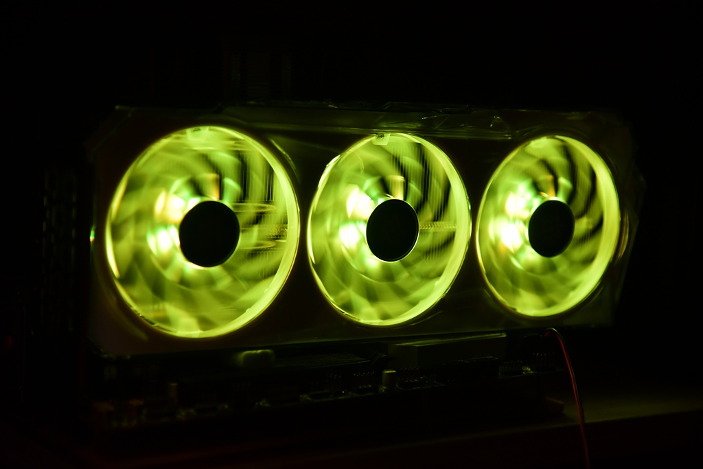 技嘉Z690小雕PRO好板，固态4片，内存6000MHz，12600K实战测试