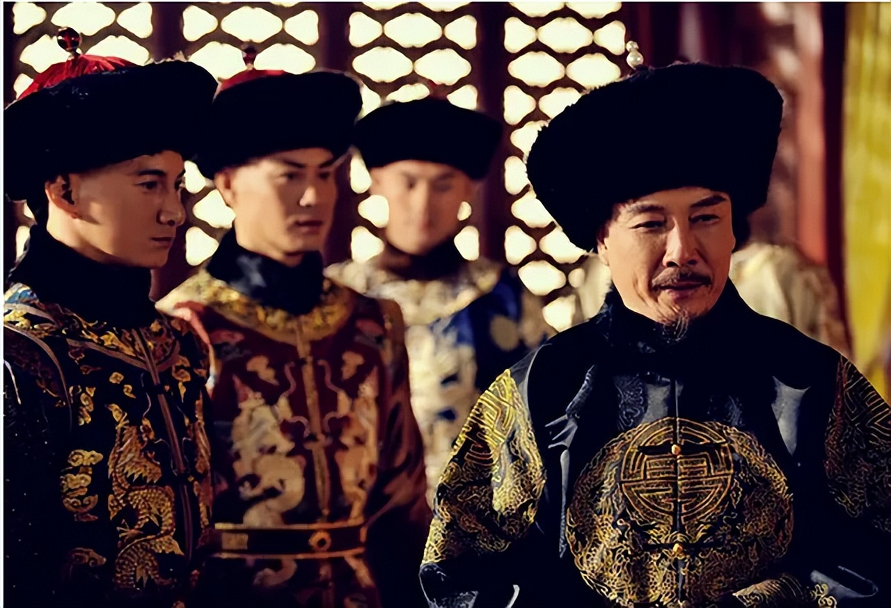 九子夺嫡:为什么贤良聪敏的八阿哥备受皇恩,却被雍正占了先机?