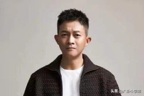 明明长着一张相似的脸，一个洋气一个“土气”，颜值差距太大了