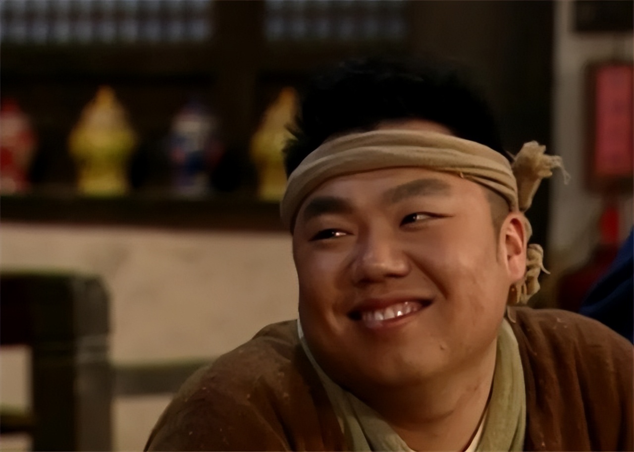 重温《武林外传》终于懂了：为何老白大嘴等人，最终远离了小六