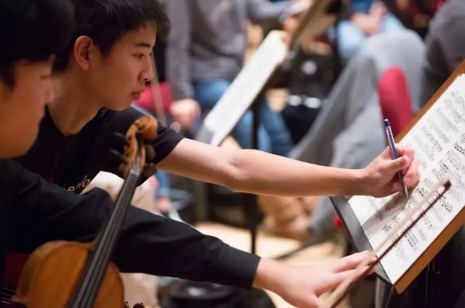 新奇课程频繁出现，课多到不知如何选？看有你喜欢的吗