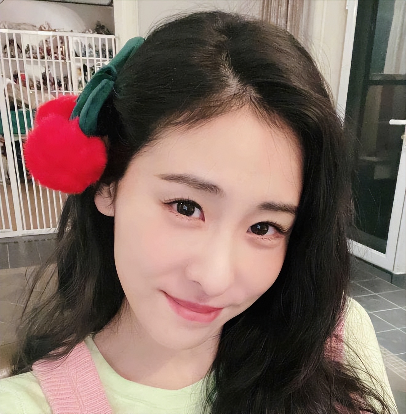 被经纪公司排挤，承认与华晨宇生女，33岁的张碧晨如今怎样了？