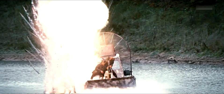 ����ӵ�����㷢�����⣬��λ������Ա׹���������ڷ�����������