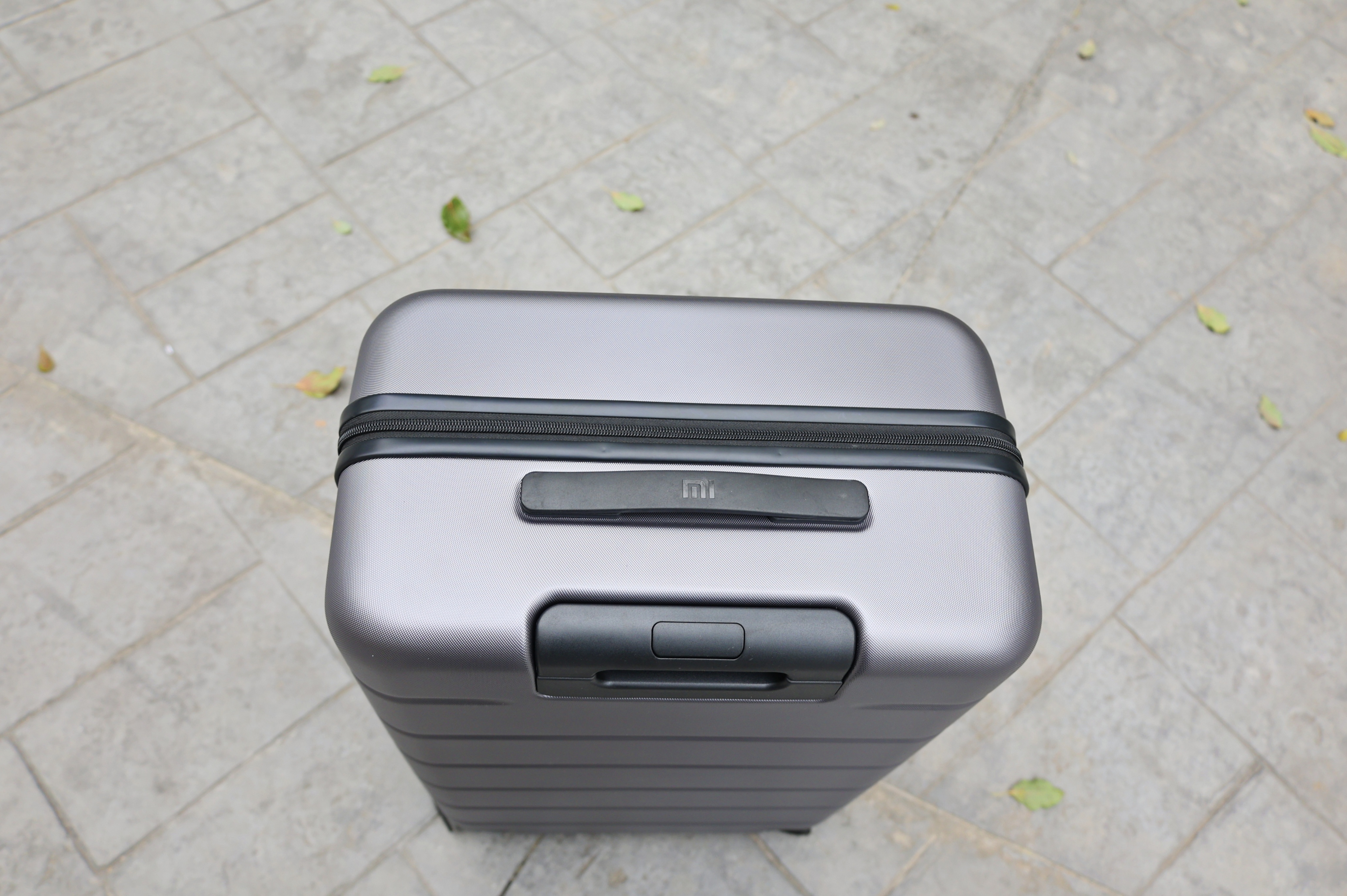 拉满品质感,小米行李箱24英寸体验,堪称颜值与实力的大担当