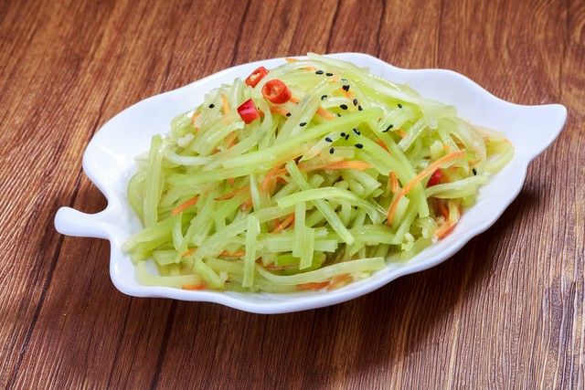 制作好吃莴笋的三种方法-起舞食谱网