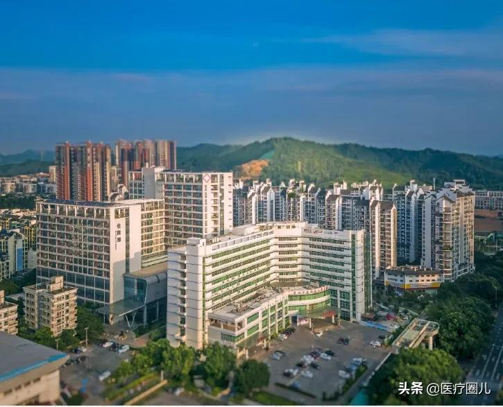 南方科技大学医学院（区级医院刚升三甲）