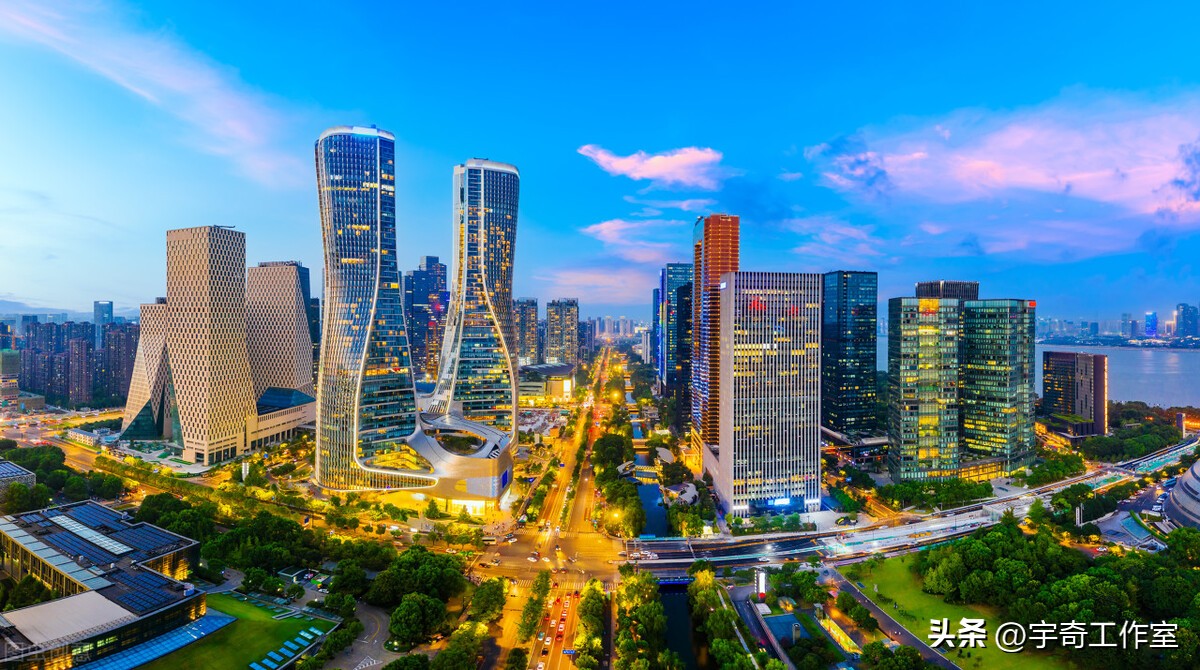 未来十年最有潜力的行业(中国未来十年最具发展潜力的10个城市？)