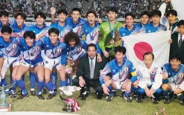 足球歐指哪個權威（歐、亞足球綜合水平最強的十個國家）