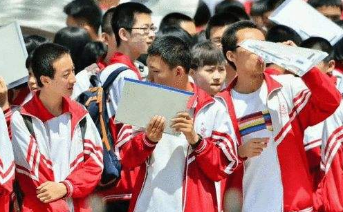 深圳中学校长建议取消选择题，称更能选拔优秀人才，家长态度不一