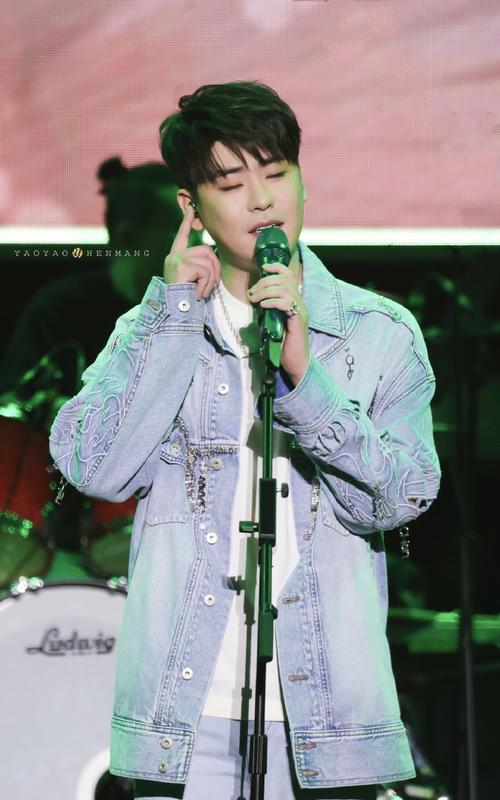 张云雷开演唱会票房爆棚!因调侃地震遭抵制,他咋复出?