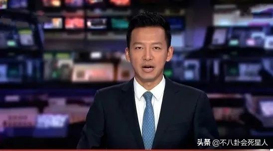 最帅的男人(央视主持界的7位帅哥，有人32岁英年早逝，53岁的亚宁依旧英俊)