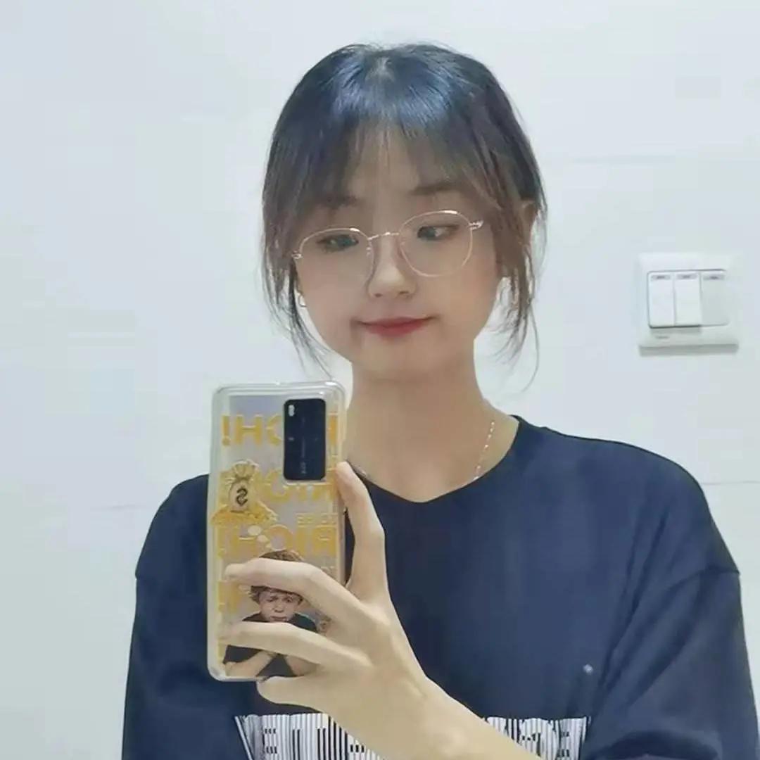 郑州大学书法学院2020级4班章草临摹结课展